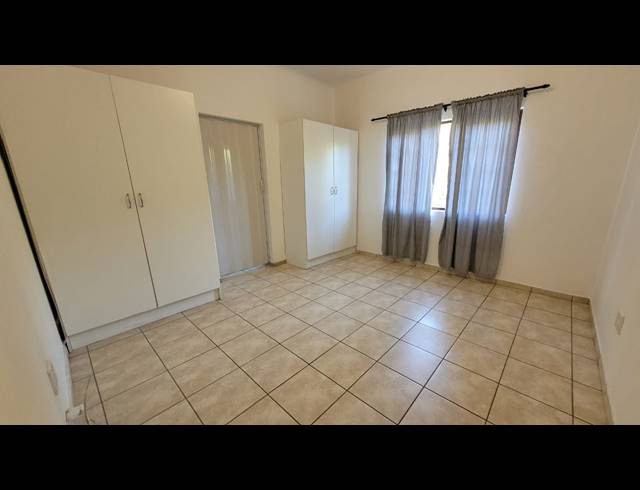 3 BEDROOM HOUSE TO LET IN DOON HEIGHTS